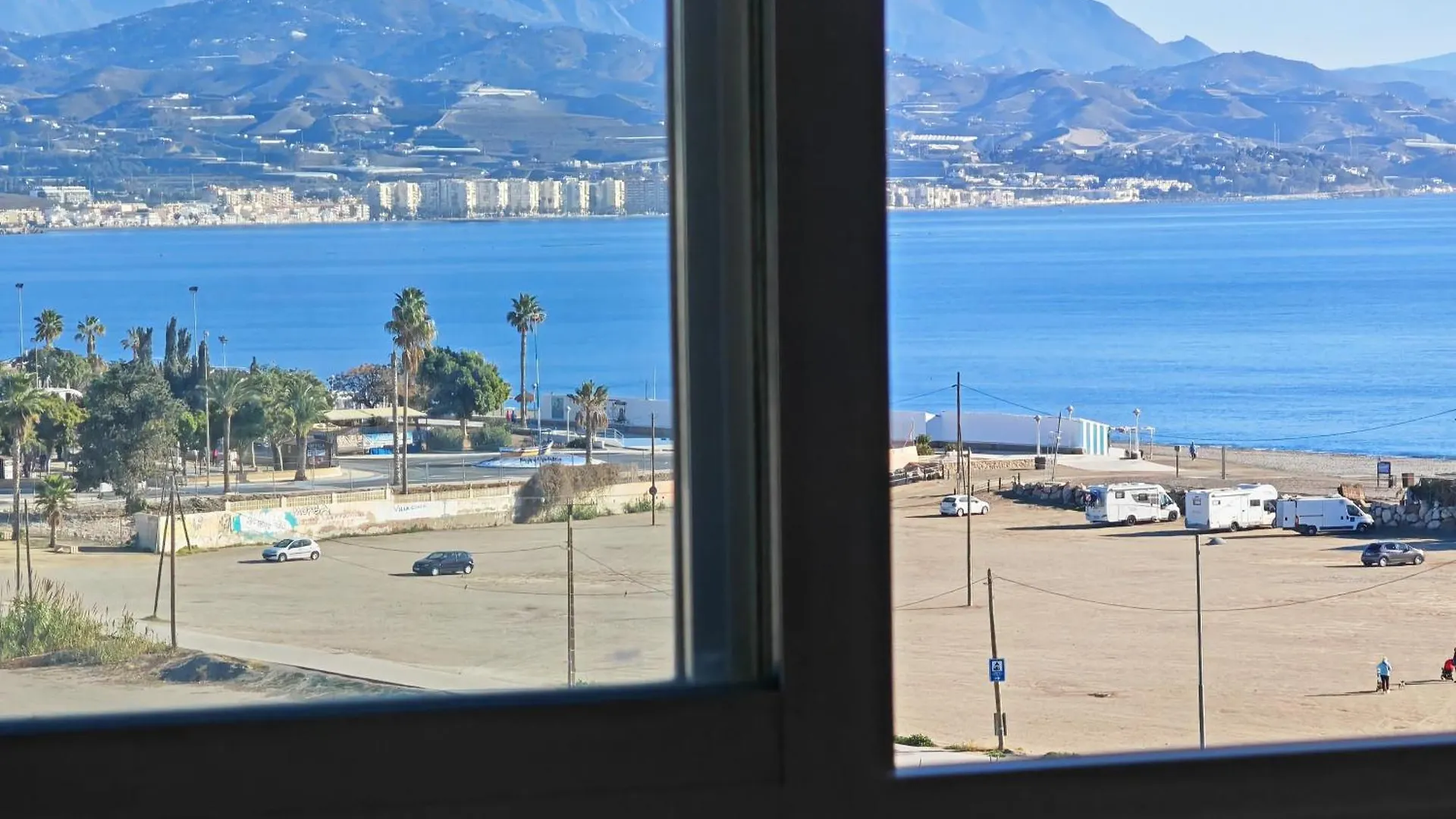 Evo Beachfront Windows Torre Del Mar Apartment